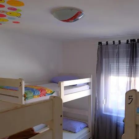 Hostel Pozitiv *