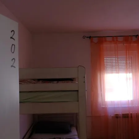 Pozitiv Hostel